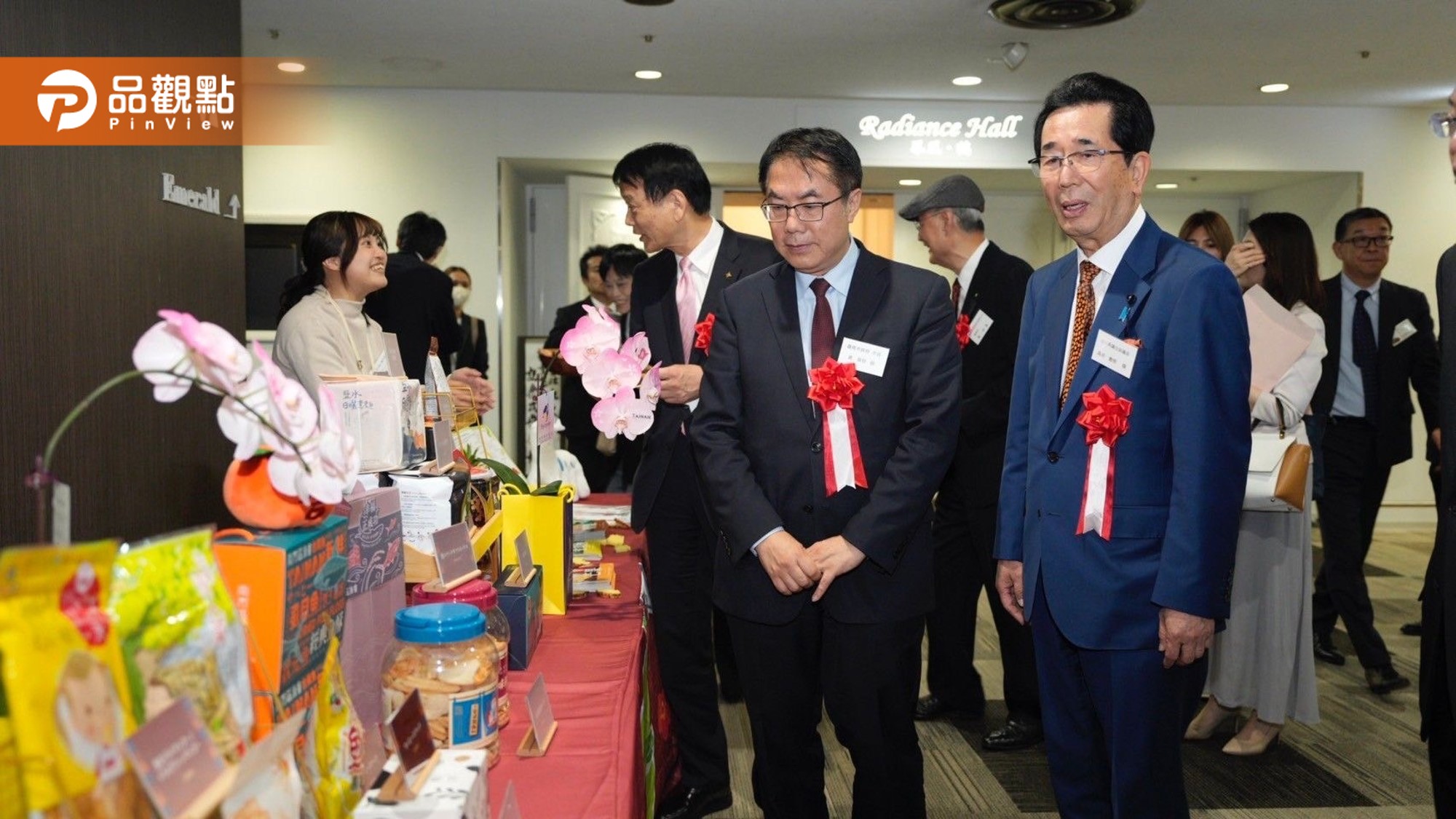 台南鳳梨進軍日本山口丸九超市！黃偉哲赴日展售台南農產