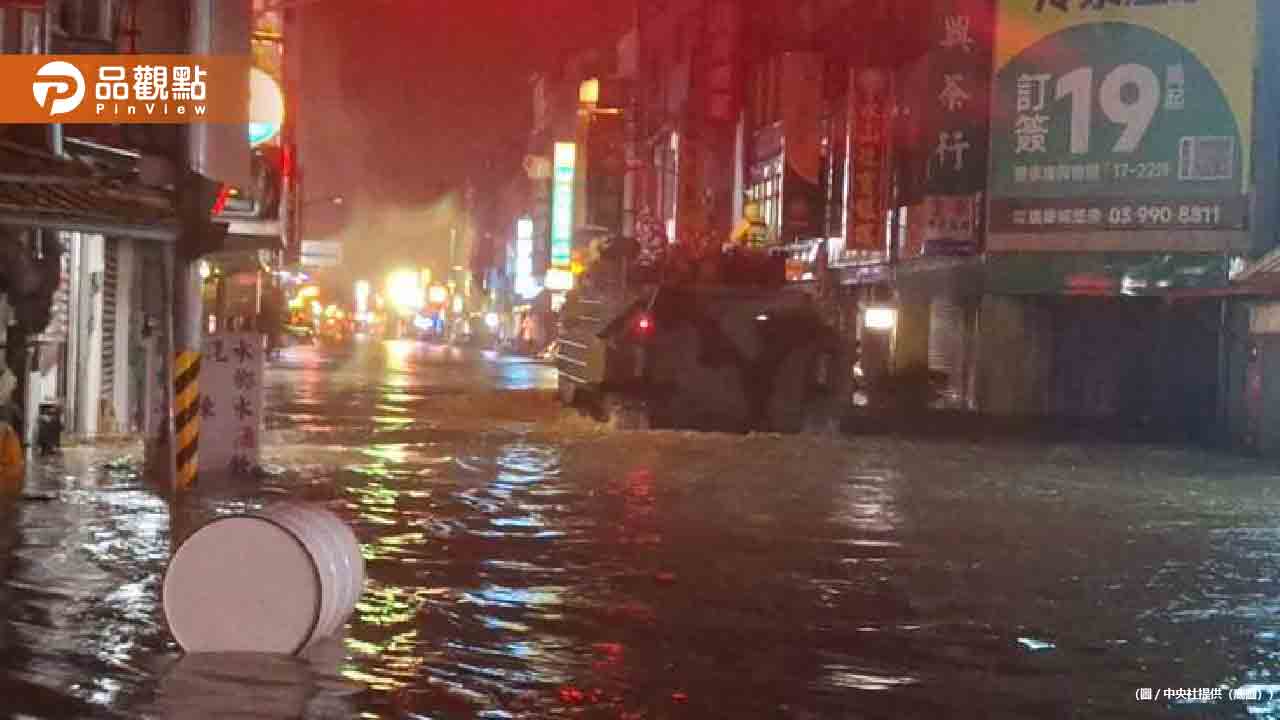 暴雨沖走包裹！宜蘭蝦皮店到店淹大水 民眾嘆：真的變「水貨」