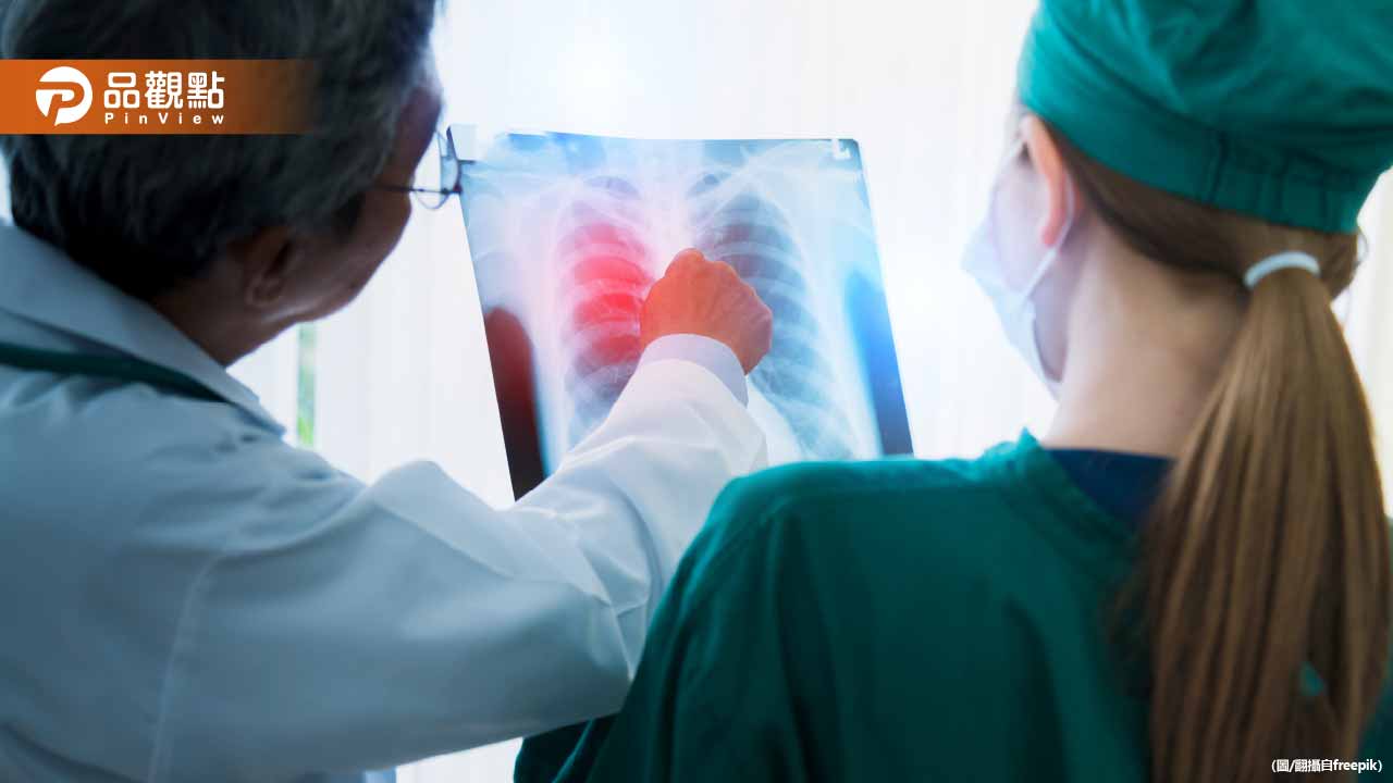 一直嗆咳、沙啞竟是肺癌！醫揭胃食道逆流藏致命警訊