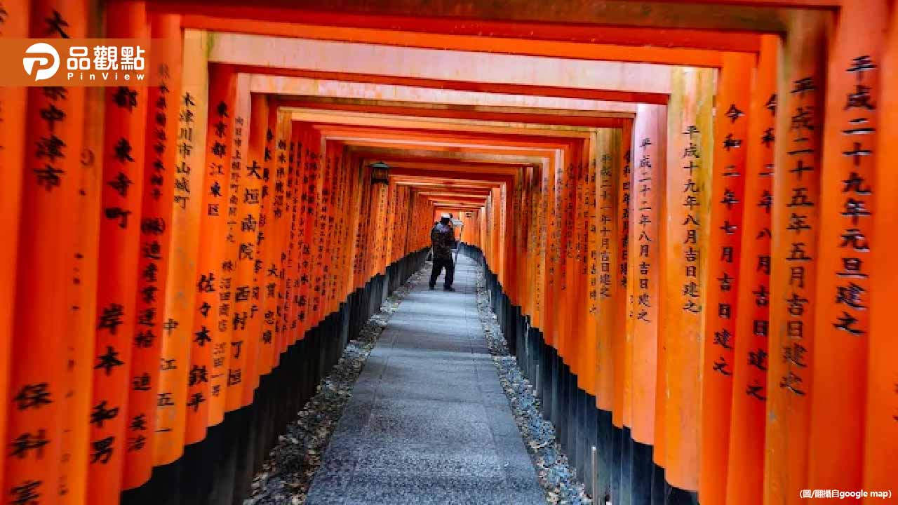 超扯！京都伏見稻荷大社　遊客瘋刻「到此一遊」