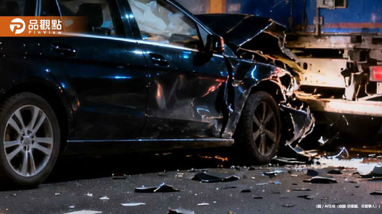 BMW休旅車插入貨車底！台南服務區驚悚奪命車禍2死
